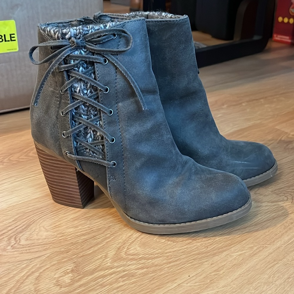 Winter Booties - Picture 6 of 6